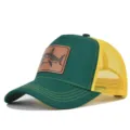 Gorra trucker de malla verde y amarilla con parche de cuero de tiburón, gorra de béisbol de verano. - Ajustable / Verde y Malla Amarilla