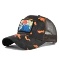 Orange-schwarze Camouflage Trucker Cap mit Berg-Sonne-Patch und atmungsaktivem Mesh-Einsatz. - Verstellbar / Gelbes Camouflage