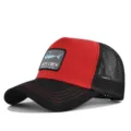 Rot schwarze Mesh Baseballcap mit Haifisch Stickerei Patch, atmungsaktiver Angler Sonnenhut. - CM715-10 Schwarz und Rot - Roter Faden / Verstellbar