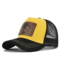 Sommer Mesh Baseballcap mit Tiger Lederaufnäher, atmungsaktive Trucker Cap für Sonnenschutz. - Schwarz und Gelb mit Schwarzem Netz