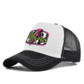 Primo piano dell'elegante cappellino da baseball Mama con rete traspirante e visiera curva. - Regolabile / Nero e Bianco