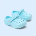 Mini scarpe zoccolo blu, simpatiche scarpe giocattolo fai-da-te, ciondoli per scarpe da bambola. - Blu lago