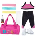 Vista dettagliata del set di abbigliamento sportivo per bambole da 18 pollici con borsa. - Abbigliamento Sportivo Casual Borsa Set da Sette Pezzi (DP-158) / Bambola Non Inclusa