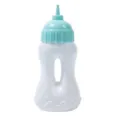 Detailansicht der kleinen Spielzeug-Babyflasche, niedliches blau-weisses Puppenhaus-Zubehör. - Blaue Milchshake-Flasche (PJ-203-02)