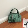 Fashion green chevron shoulder bag for women, elegant top handle Boston handbag with cute charm. - With Pendant / Green