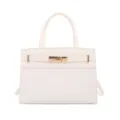 Elegante bolso blanco con silueta de inspiración lujosa, cuero prémium y detalles dorados. - Sin colgante / Blanco