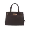 Stijlvolle bruine lederen handtas voor dames, elegante shopper met gouden accessoires. - Koffie Zonder Hanger