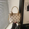 Sac à main tendance à pois sac bandoulière seau décontracté pour le trajet quotidien et le style chic. - Sans pendentif / Blanc