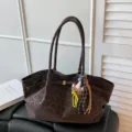 Bolso shopper estampado leopardo marron, gran bolso de hombro elegante para mujer uso diario. - Estilo Con Colgante / Café