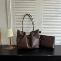 Bolso tote retro de cuero PU con nudo para mujer, bolso de hombro grande y bolso de moda. - Café sin Colgante / Café
