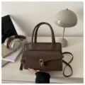 Koreanischer Stil minimalistische braune PU Leder Handtasche, lässige Schultertasche Damen. - Braun