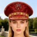 Glamouröse rote, mit Strasssteinen besetzte Punk-Marine-Mütze mit Metallspikes und Juwelen - Verstellbar / Rot-Gold Edelstein Dekorierter Marinehut