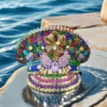 Punk-Kapitänsmütze mit bunten Pailletten und Strasssteinen für Festival-Partys - Verstellbar / Bunter Schmetterling Lila Strass Regenbogen Marinehut