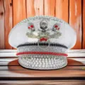 Silberne Kapitänsmütze im Punk-Stil mit funkelnden Pailletten und Totkopf-Verzierungen - Verstellbar / Silber Knochen Totenkopf Roter Rand Marinehut