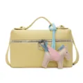 Gelbe Box Handtasche fuer Damen, PU Leder Umhaengetasche Schultertasche mit Pferde Anhaenger. - Mit Anhänger / Gelb