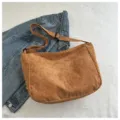 Braune Cord Umhängetasche, große Kapazität lässige Crossover Tasche für Damen Alltag. - Braun