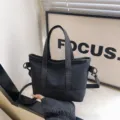 Μαύρη τσάντα χιαστί από καμβά για γυναίκες, casual μονόχρωμη τσάντα ώμου με επάνω λαβή. - Μαύρο