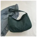 Borsa a tracolla verde scuro in corduroy, borsa hobo casual da donna per uso quotidiano. - Verde scuro