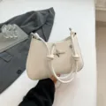 Bolso de hombro blanco para mujer, elegante bolso de mano con decoracion de estrella de plata. - Blanco