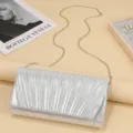 Zilveren plissé avondtas clutch met metalen kettingriem voor elegante vrouwen tassen - Zilver