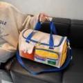 Farbblock Reise-Sporttasche für Damen, große Kapazität Fitness Umhängetasche Schultertasche. - Beige/Blau