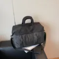 Grosse Reisetasche schwarzes kariertes Design Handgepäck Sporttasche für Kurztrips - Schwarz