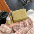 Κορεάτικο στυλ καρτούν ανάγλυφο πτυσσόμενο πορτοφόλι με λουράκι χαριτωμένο πορτοφόλι - Πράσινο