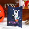 Halloween themed cartoon ghost pillow candy gift paper box for holiday party decoration. - Style E