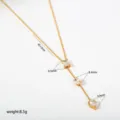 Vergoldete Y-förmige Kristall Halskette mit drei funkelnden Zirkonia Anhängern verstellbare Kette. - Y-Form Stromlinien-Stil (B171) / Gold