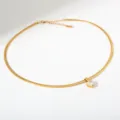Gouden roestvrijstalen slangenketting halsketting met fonkelend hart kristal hanger detail. - Gouden Stijl (G54)