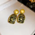 Vintage Gold und Schwarz Muster Ohrringe im Retro Stil Designer Ohrstecker für Damen - Gold-Schwarz (117#)