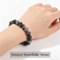 Bracelet de perles en pierre de flocon de neige naturelle pour femmes hommes bijoux. - Flocon de neige