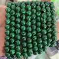 Vista detallada de la pulsera de cuentas de piedra preciosa de malaquita verde 8mm para mujer. - 4mm (aprox. 90pcs) / Malaquita Sintética