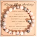 Hermosa pulsera de cuentas hecha a mano con dije de corazón plateado en tarjeta de cumpleaños - Estilo 22 Cumpleaños