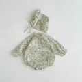 Completo tutina neonato manica lunga e cuffietta con graziosa stampa floreale. - Pagliaccetto floreale blu