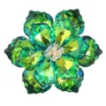 Broche fleur en cristal luxueuse avec des pierres étincelantes et facettées vertes. - Vert Bleu Couleur AB