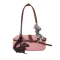 Sac à bandoulière bowling rose rétro pour femme, élégant sac en cuir avec pendentif chien. - Avec Pendentif / Rose Cerise