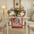 Festlicher Weihnachts-Tischlaeufer rote Jacquard Tischdecke fuer Esszimmer und Kueche - 34*180cm / Positionierte große Glocken