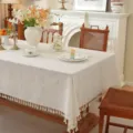 Elegante mantel liso con flecos delicados y diseño de rejilla hueca para la mesa de comedor. - 60x60cm / Rombos grandes beige + borla