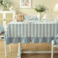 Magnifique nappe de table française en coton lavé à rayures bleu et blanc avec jolis volants - 90X90CM (122g) / Pur Coton Large Rayure Bleue avec Volants Unis