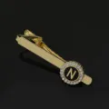 Elegant gold letter N brooch with sparkling rhinestones, retro alloy fashion collar pin jewelry. - T1051-N Tie Clip