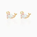 Pendientes de tuerca dorados con circonita iridiscente y diseño de animal mágico. - Estilo Dorado (EH00101)