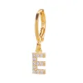 Pendiente de aro con letra E bañado en oro con circonitas brillantes, detalle de moda. - Estilo Letra E (EH00076-E)