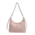 Bolso de hombro acolchado rosa con correa de cadena y cierre giratorio, estilo elegante. - Cierre Cuadrado Rosa