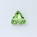 Dreieckiger Glas Strass zum Aufnähen grüner Kristall Klauenfassung für DIY Hochzeitskleid - Hellgrün