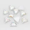 Dreieckige Glas-Näh-Strasssteine Kristall Flachrücken doppelte Löcher DIY Kleidungszubehör - 16 mm 30 Stück / AB Weiß