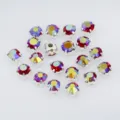 Bunte Glas-Näh-Strasssteine mit silbernen Metallkrallen für DIY-Hochzeitskleidung Bekleidung - 6 mm, 36 Stk. / Rot AB
