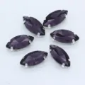 Violette Markisen Glas Näh-Strasssteine mit Krallenfassungen für DIY-Kleidungszubehör. - Violett