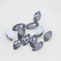 Grijze markies platte achterkant dubbel gat glas opnaaibare strass stenen voor DIY kleding. - Grijs