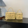 Ensemble de sacs vanity matelassés élégants avec perles et strass, belle bandoulière. - L / Jaune